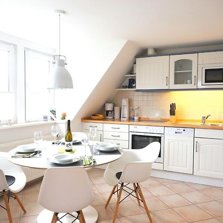 Geschmackvoll Eingerichtete Ferienwohnung Fuer 2 Personen, Verspricht Entspannung Pur. Вестерланд Екстериор снимка